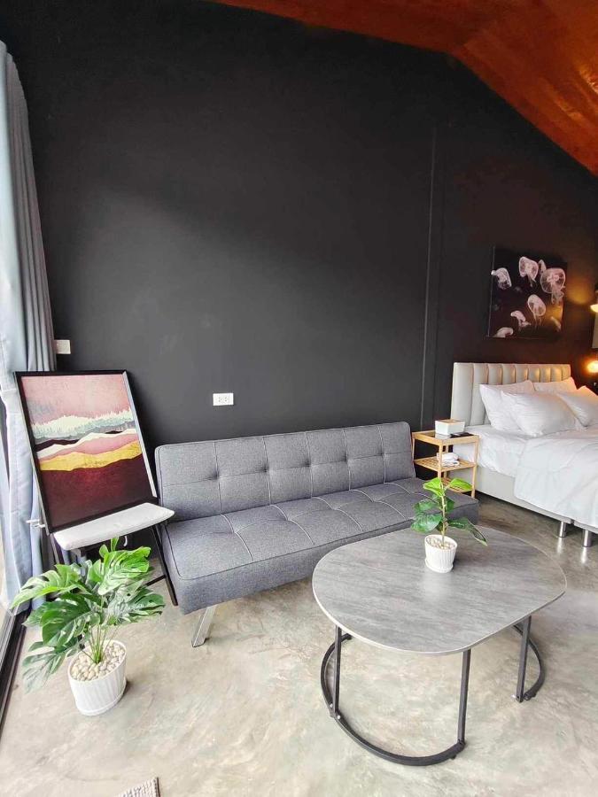 Mr Black & Ms White -Self Check In Accommodation Bangkok Eksteriør bilde