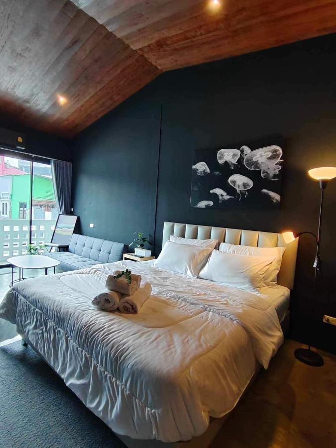 Mr Black & Ms White -Self Check In Accommodation Bangkok Eksteriør bilde