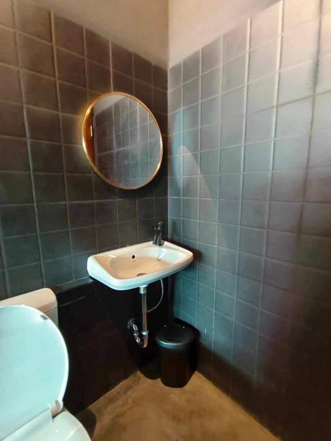 Mr Black & Ms White -Self Check In Accommodation Bangkok Eksteriør bilde