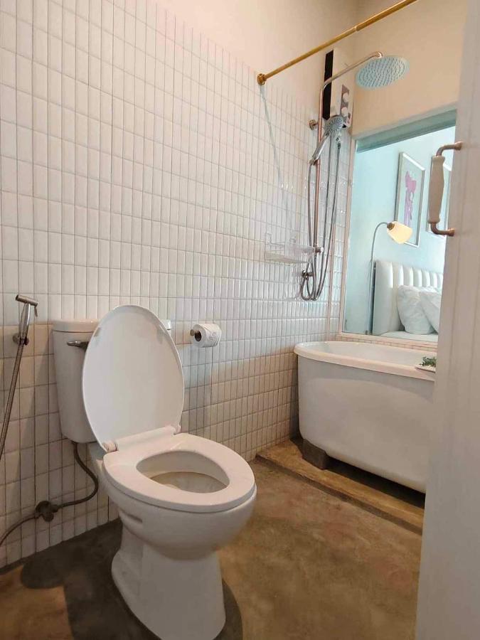 Mr Black & Ms White -Self Check In Accommodation Bangkok Eksteriør bilde